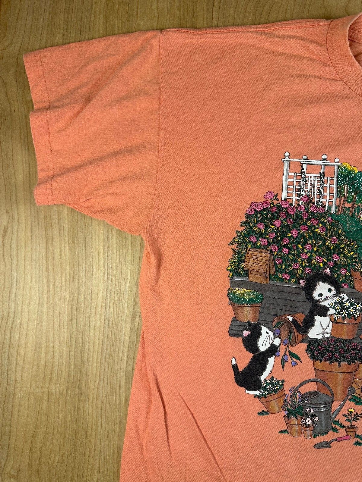 Vintage 90s Cat Garden tshirt xxl kittens cute cottage cotton funny