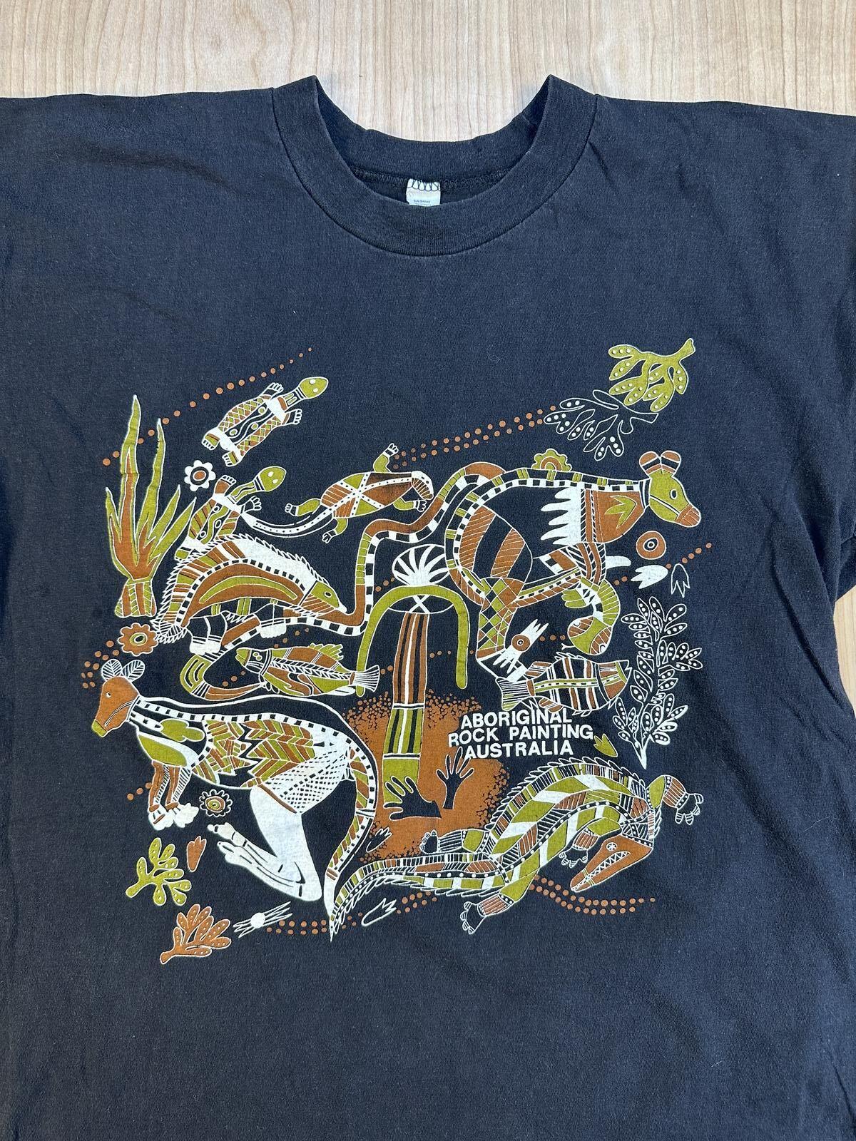 Vintage 80s Aboriginal Rock Painting tshirt Single Stitch australia 100% cotton