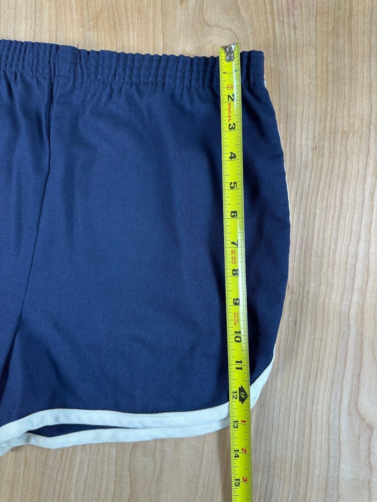 Vintage 70s Maverick Gym Shorts large dolphin contrast binding 3 inseam athletic