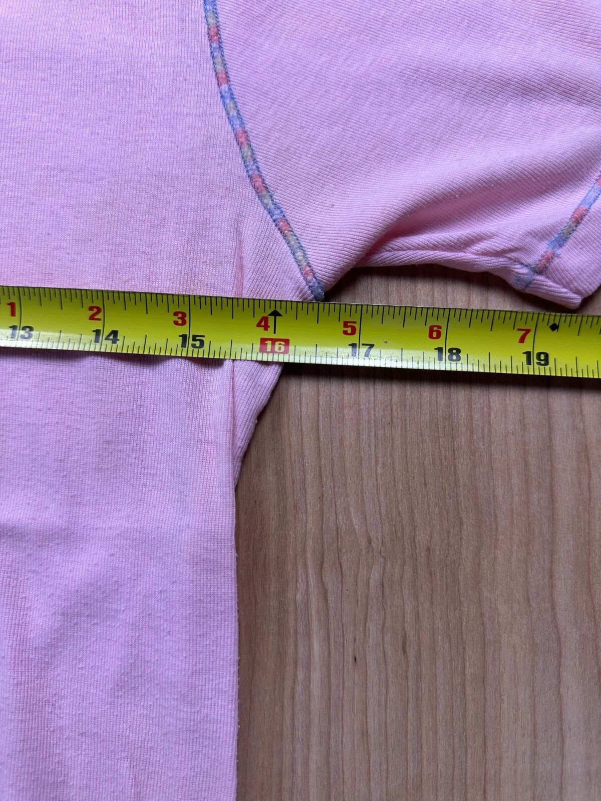 Vintage 70s Knit top contrast stitching small baby t scoopneck pink ribbed girly