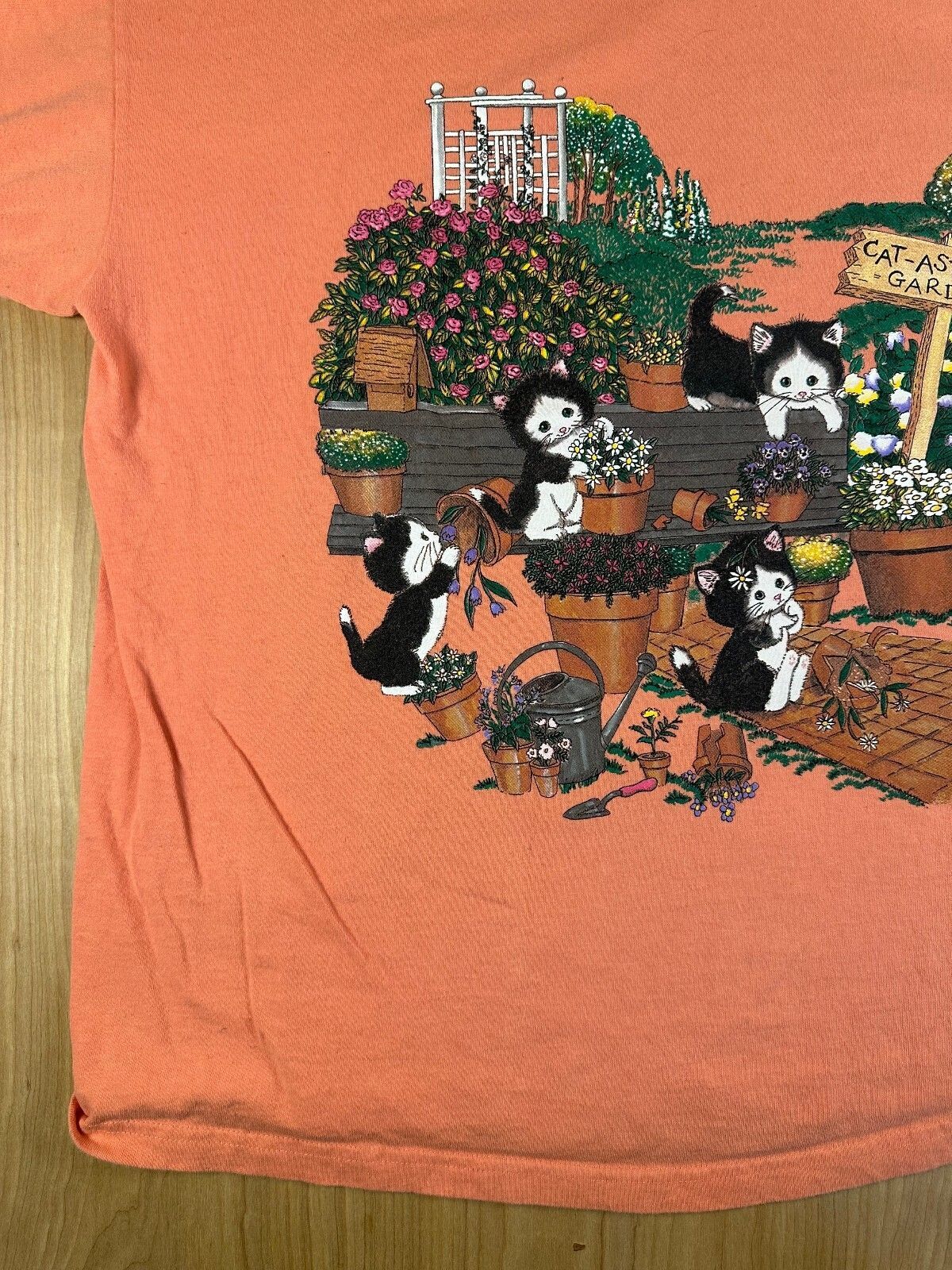 Vintage 90s Cat Garden tshirt xxl kittens cute cottage cotton funny