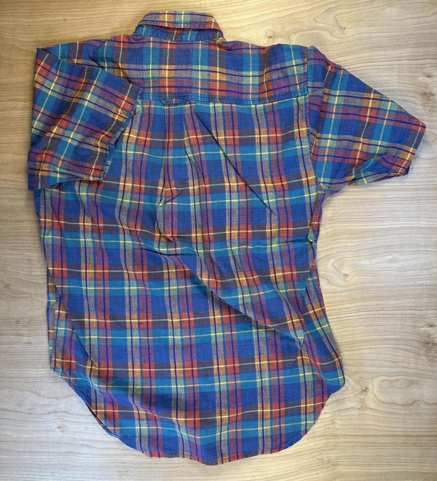 Vintage 80s World Island short sleeve button up madras shirt 100% cotton medium