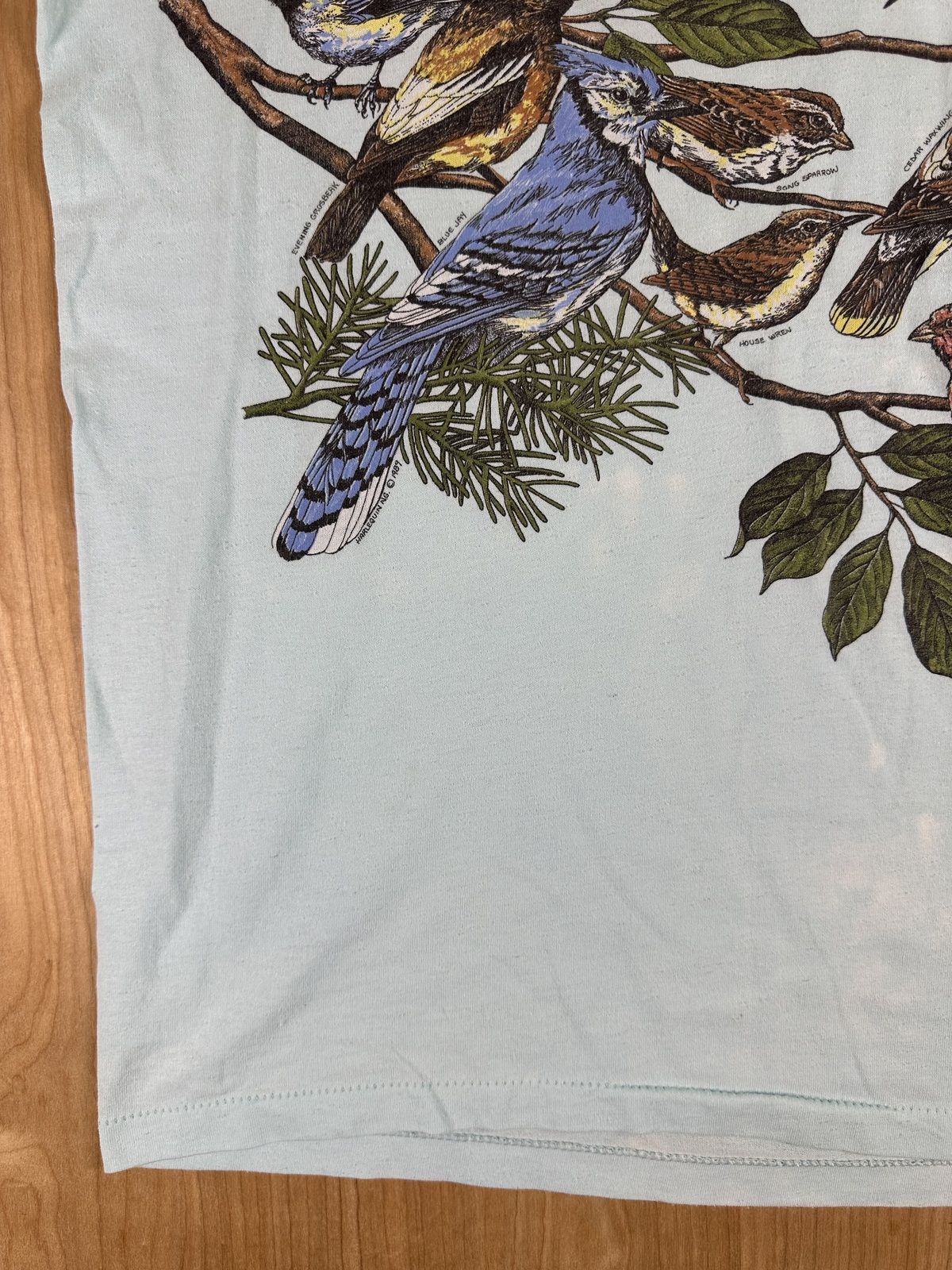 Vintage 80s Bird illustration tshirt Single Stitch medium made in usa nature