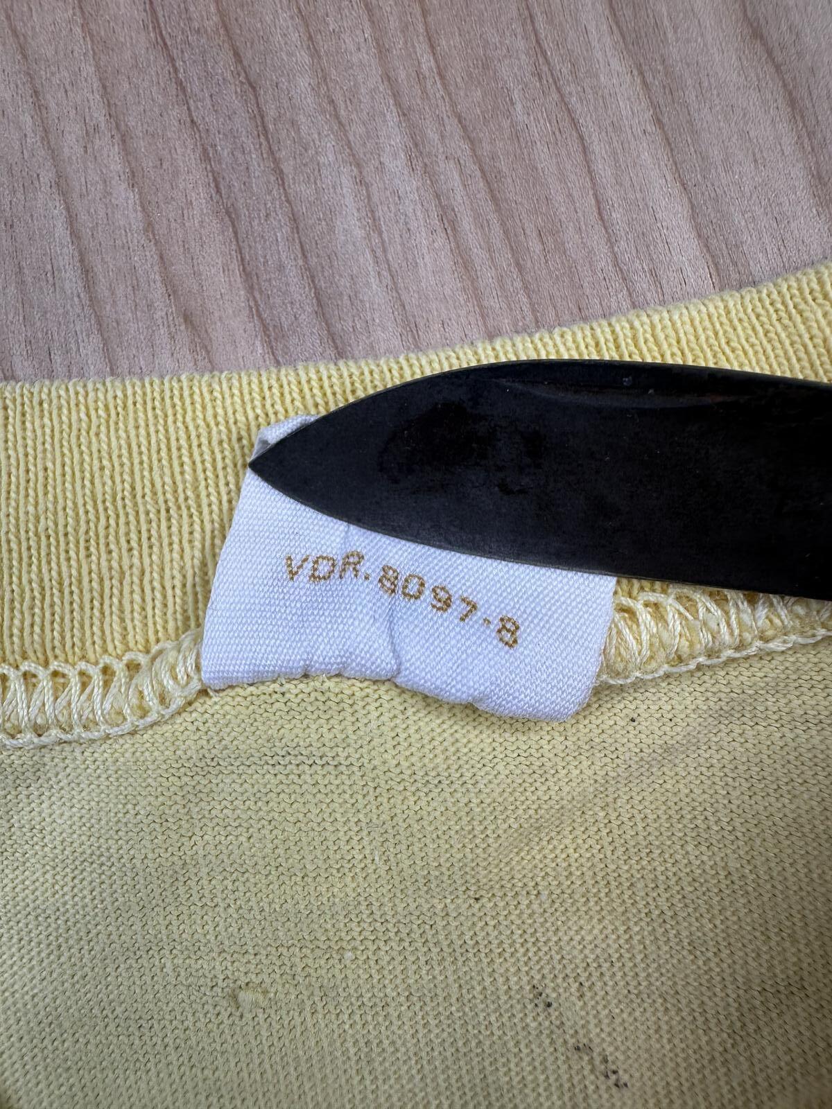 Vintage 70s Jcpenney Towncraft Single Stitch pocket tshirt large yellow cotton