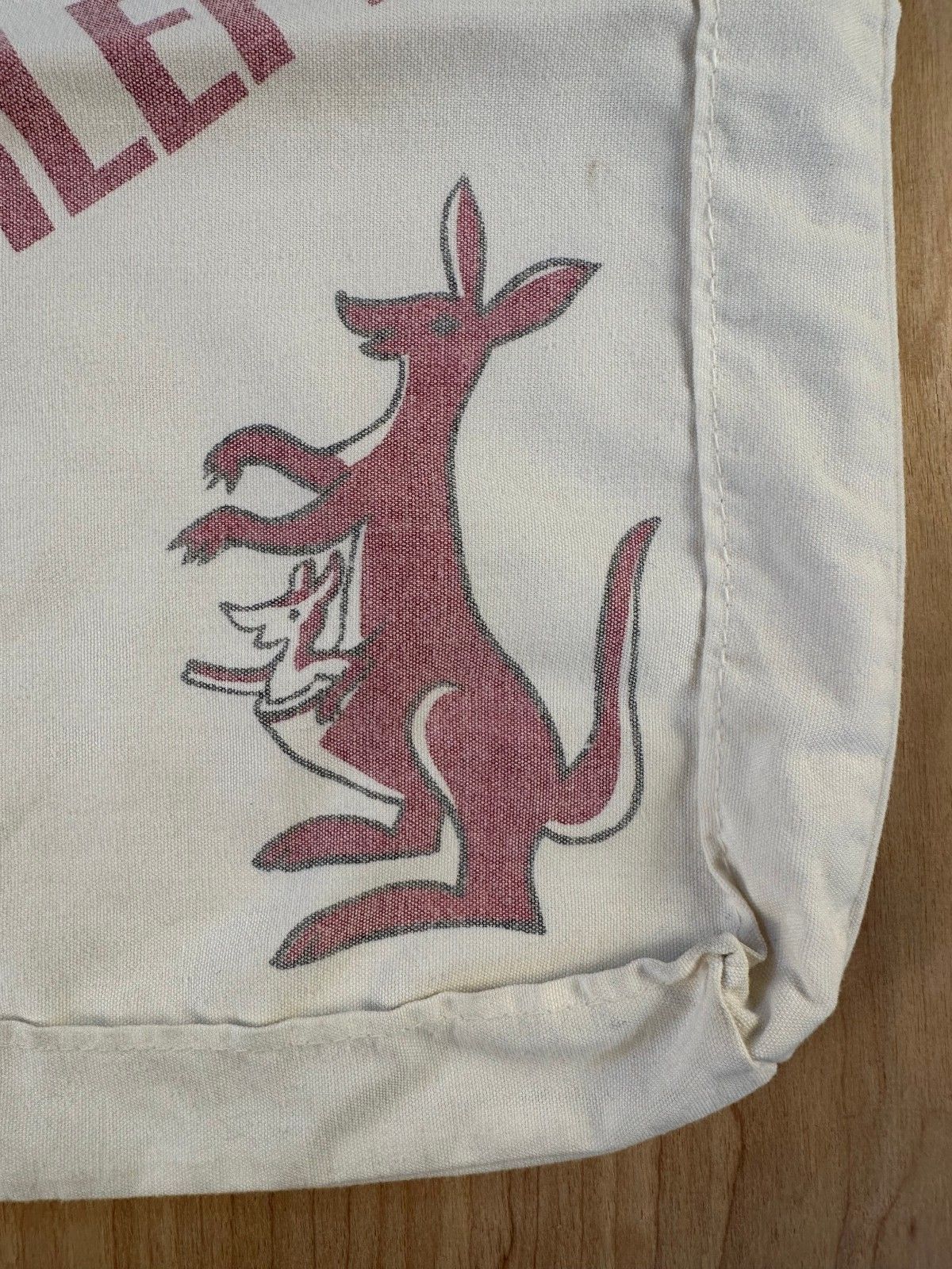 Vintage 70s The Shlepper Tote bag kangaroo shoulder bag small yiddish