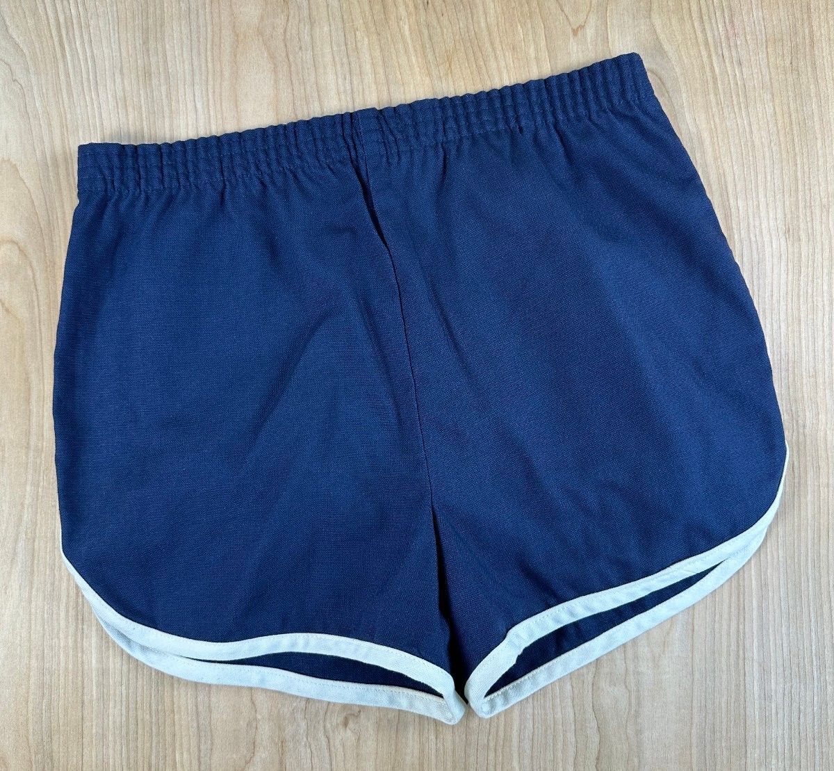 Vintage 70s Maverick Gym Shorts large dolphin contrast binding 3 inseam athletic