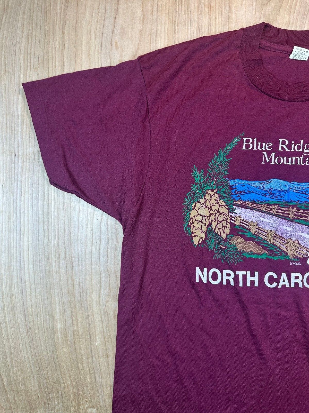 Vintage 80s Blue Ridge Mountains N Carolina tshirt single stitch screen stars