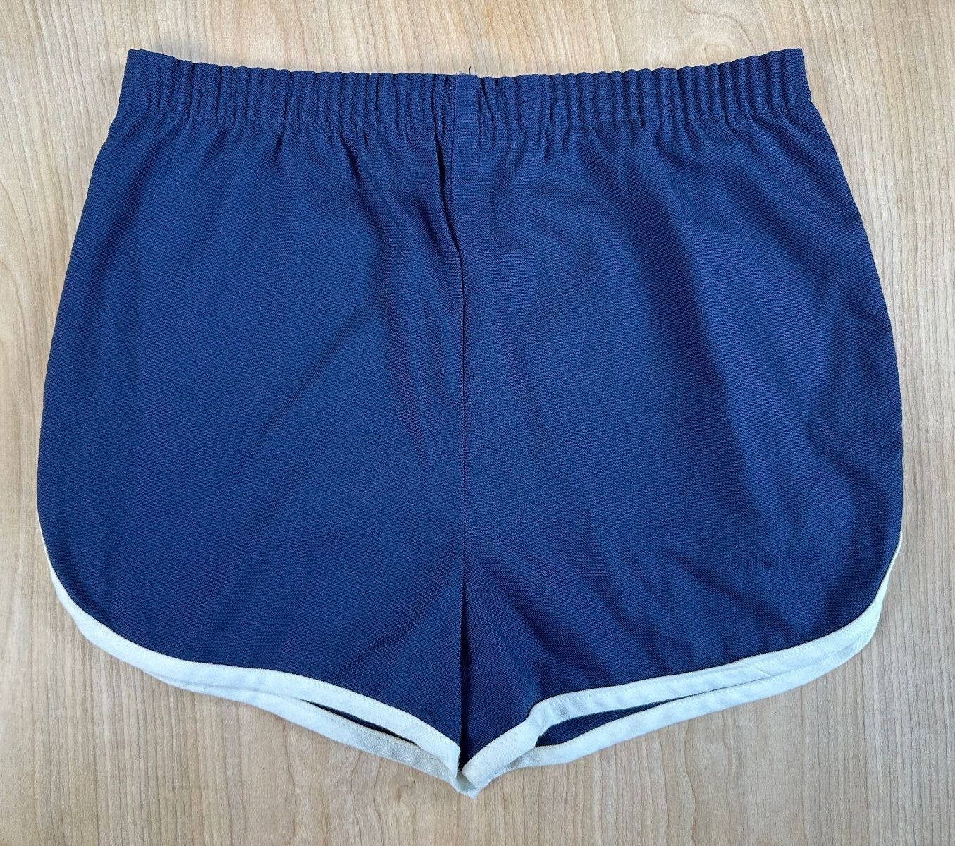 Vintage 70s Maverick Gym Shorts large dolphin contrast binding 3 inseam athletic