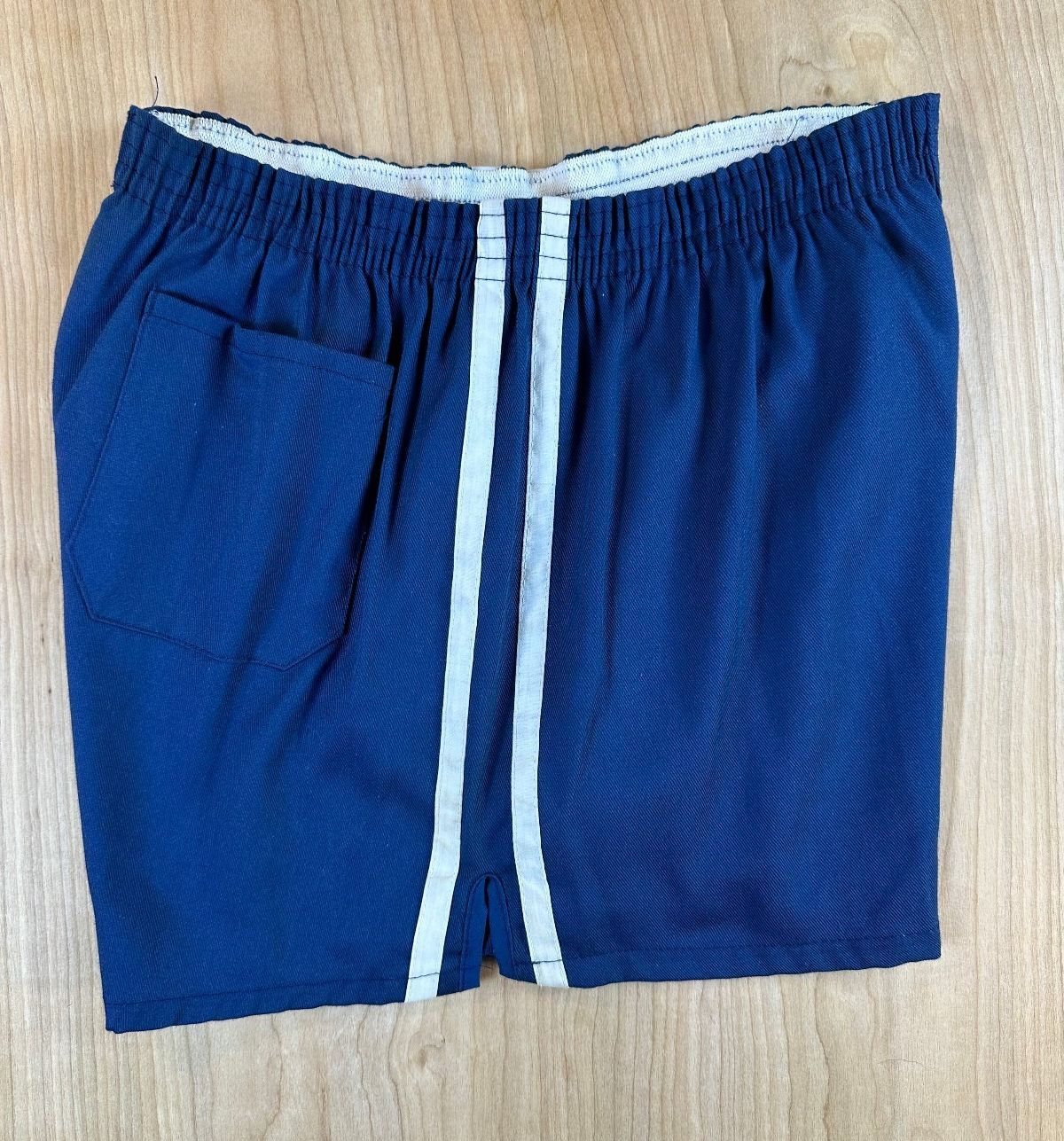 Vintage 70s gym shorts large striped side v notch 2" inseam athletic contrast
