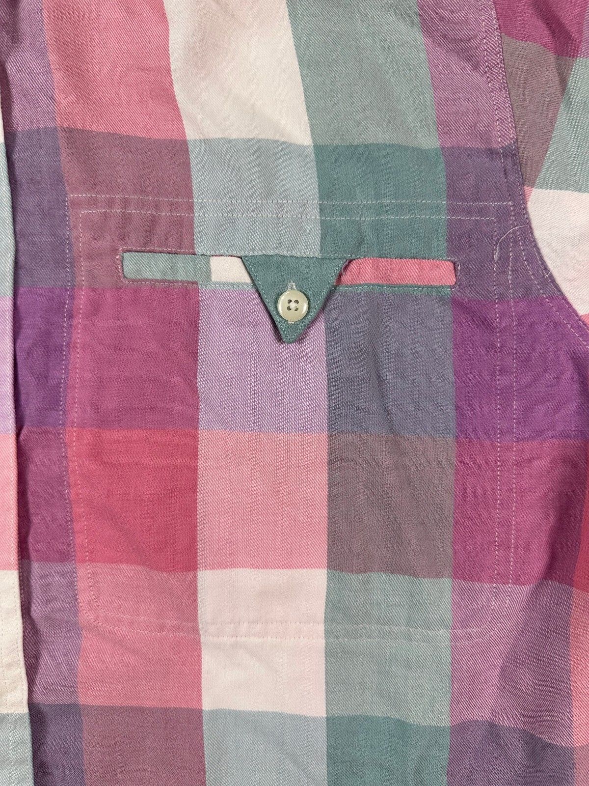 Vintage 80s Averroe button up shirt medium plaid pastel unique