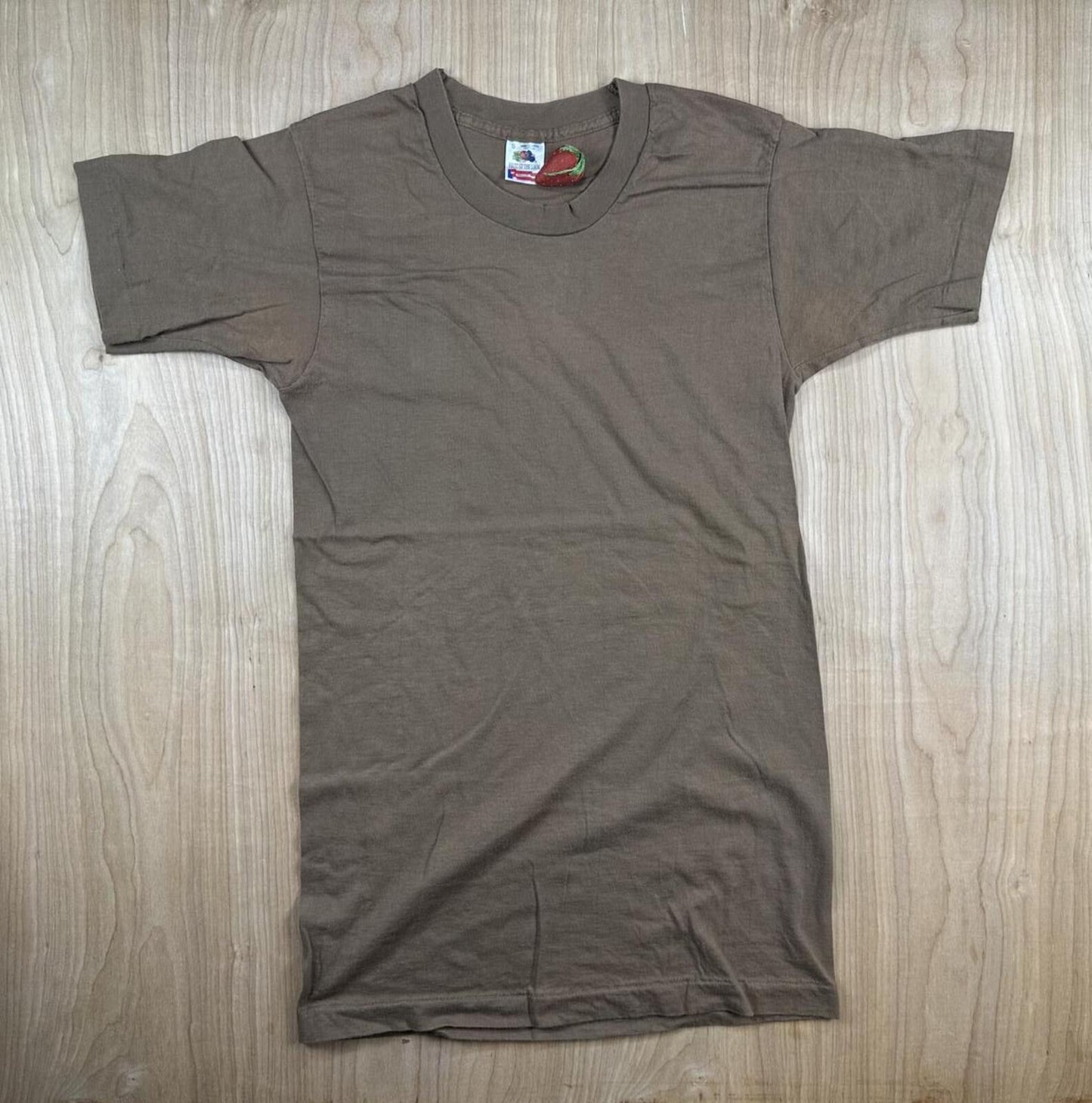 Vintage 90s Fruit of the Loom tshirt Single Stitch small brown cotton made usa