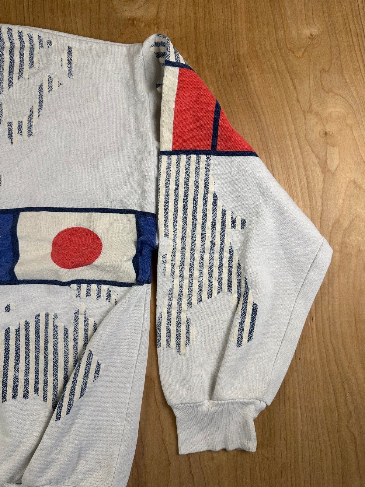 Vintage 80s International Flag Sweatshirt large map olympics cozy sporty