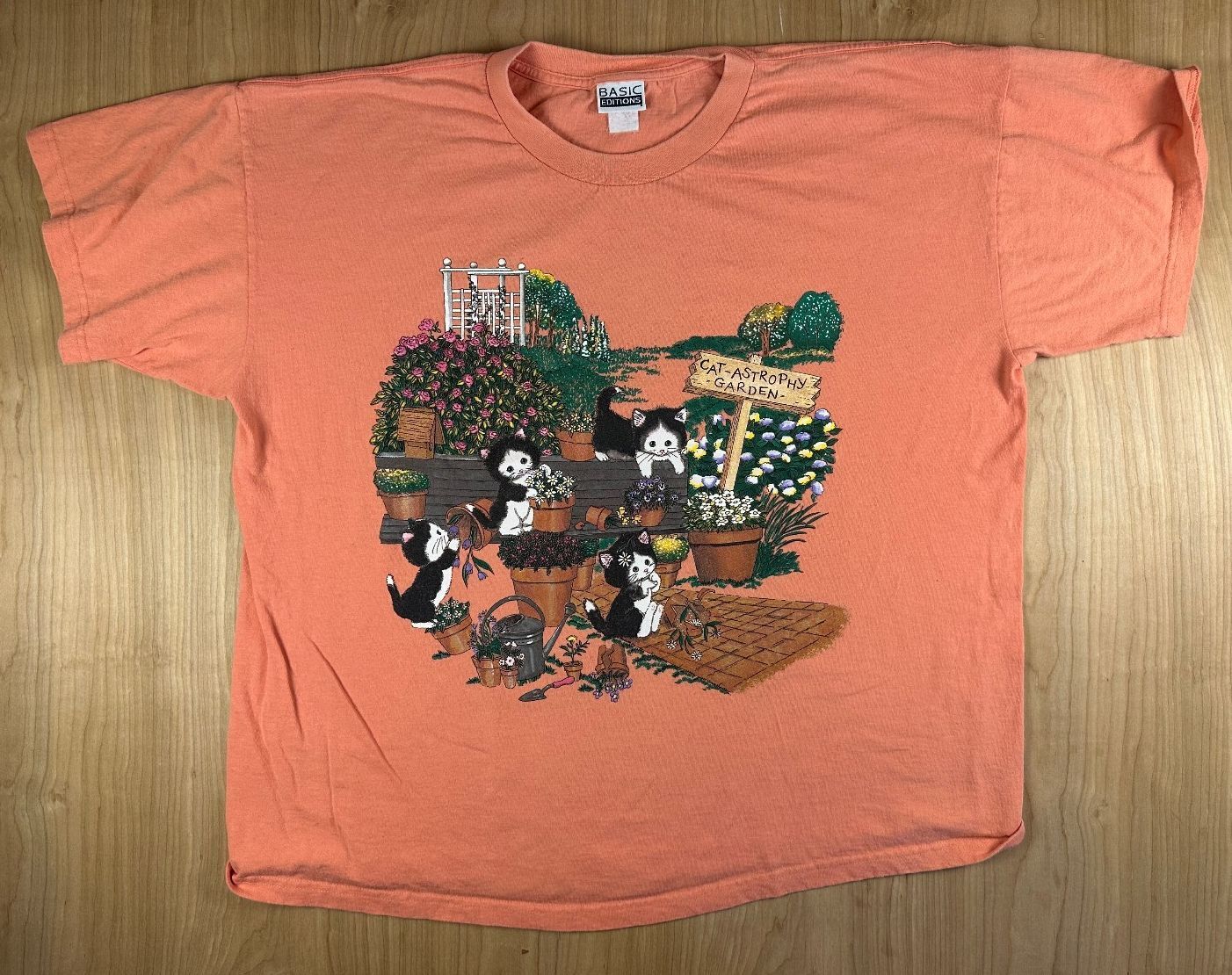 Vintage 90s Cat Garden tshirt xxl kittens cute cottage cotton funny