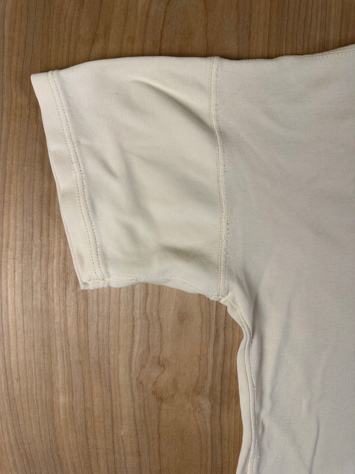 Vintage 90s Eddie Bauer crop top pocket tshirt medium 100% cotton made usa gorp