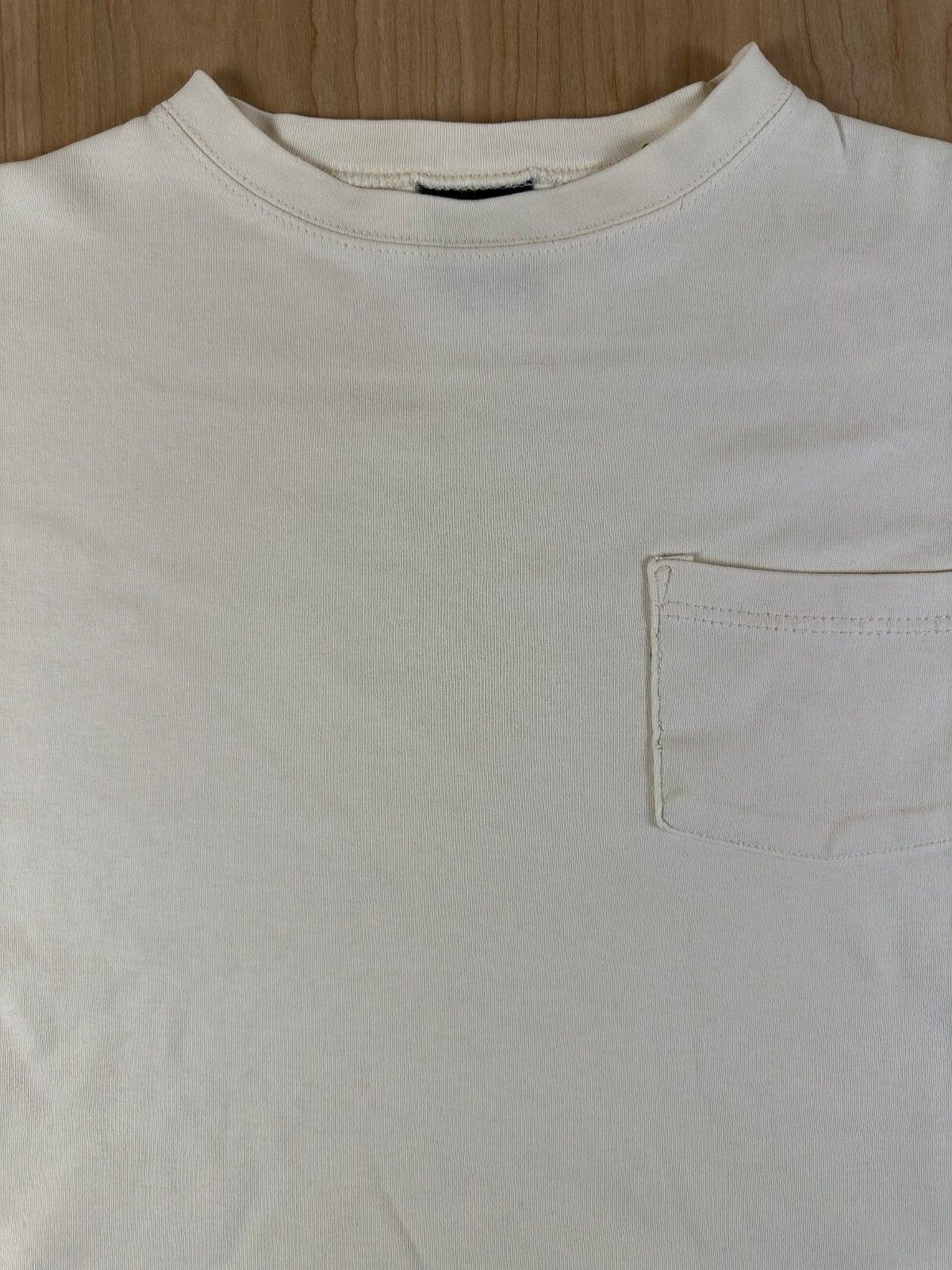 Vintage 90s Eddie Bauer crop top pocket tshirt medium 100% cotton made usa gorp