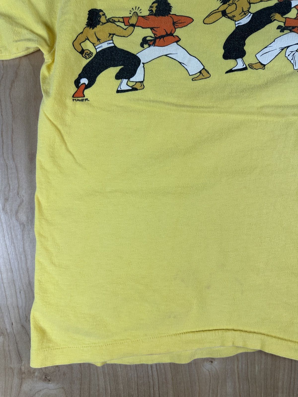Vintage 70s Crazy Shirts Hawaii Kung Fu tshirt Single Stitch usa 100% cotton