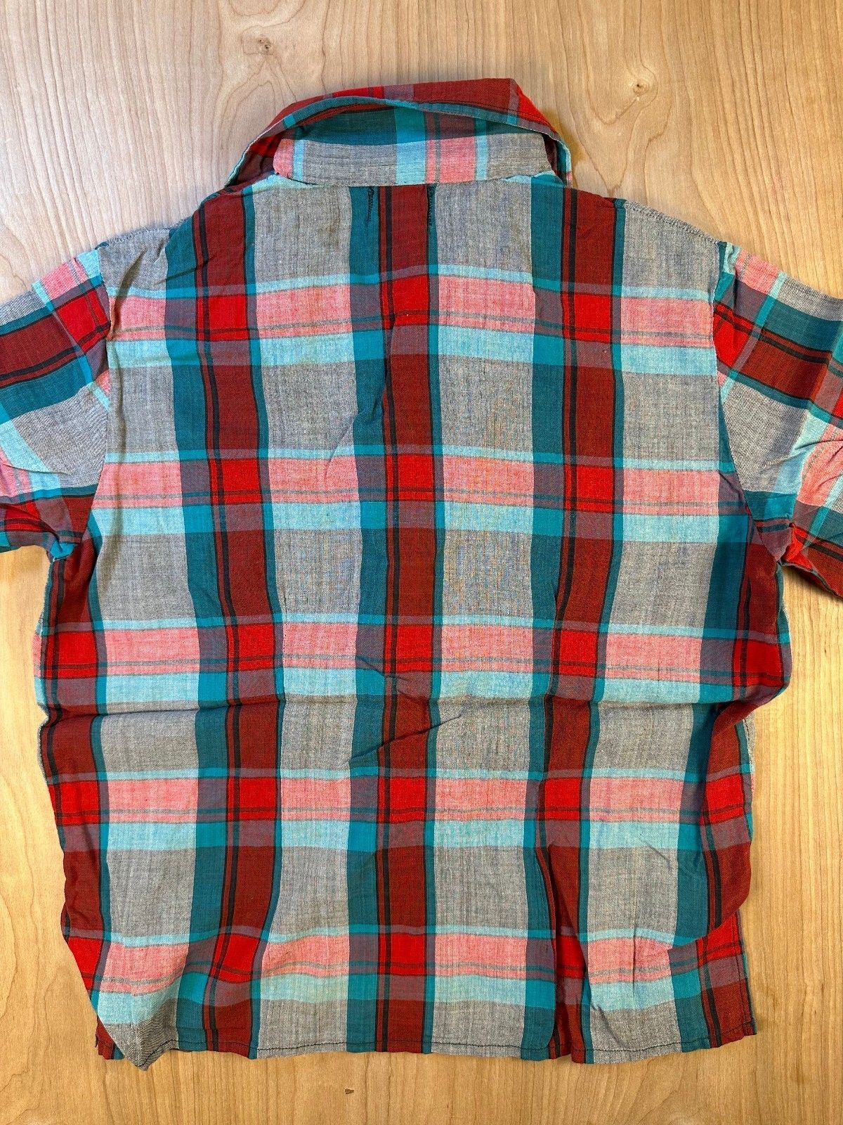 Vintage 70s Jilly button up shirt camp collar plaid short sleeve small