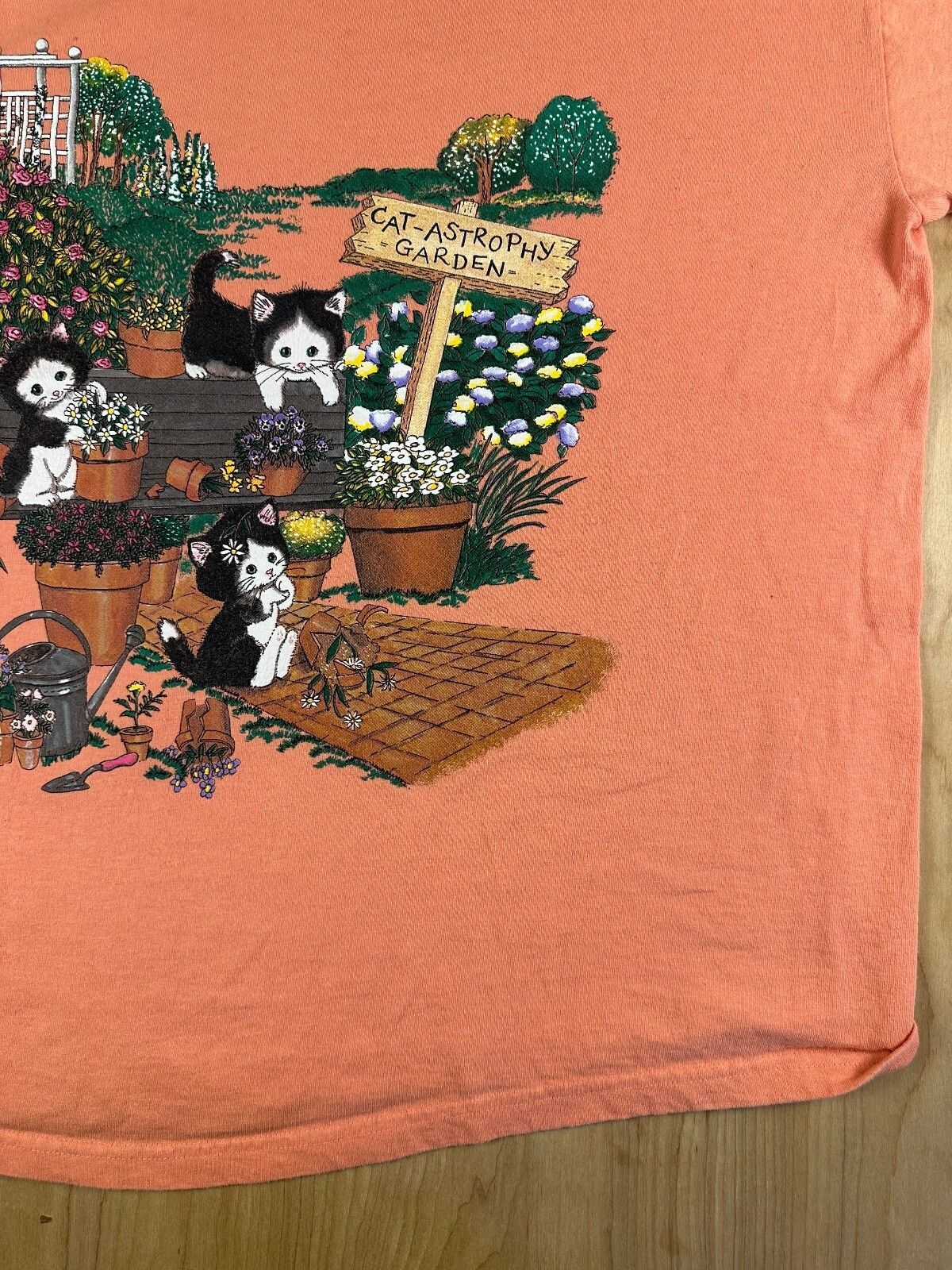 Vintage 90s Cat Garden tshirt xxl kittens cute cottage cotton funny