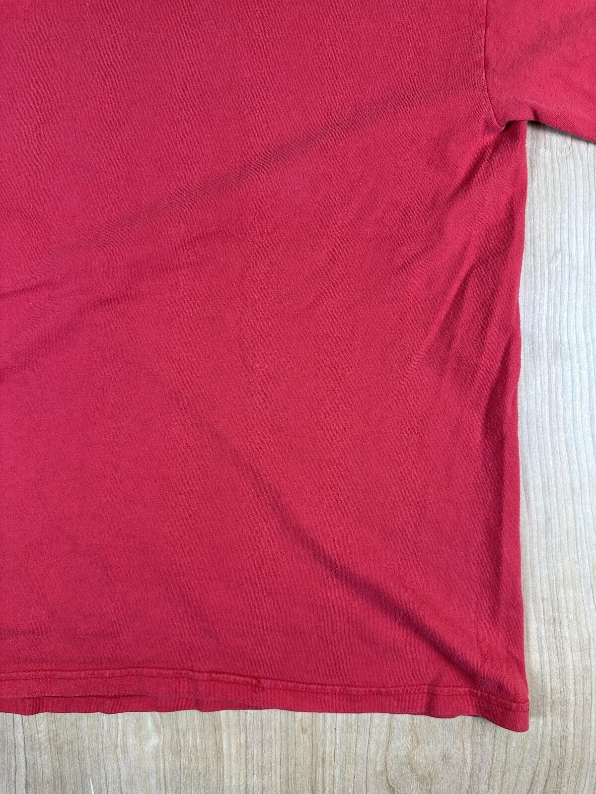 Vintage 2000s My Chemical Romance tshirt Hanes Heavyweight small tombstone rare