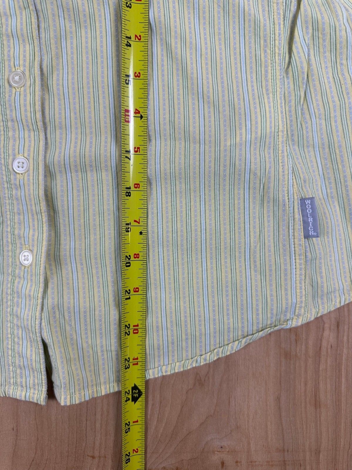 Vintage 90s Woolrich short sleeve button up shirt medium 100% cotton made india