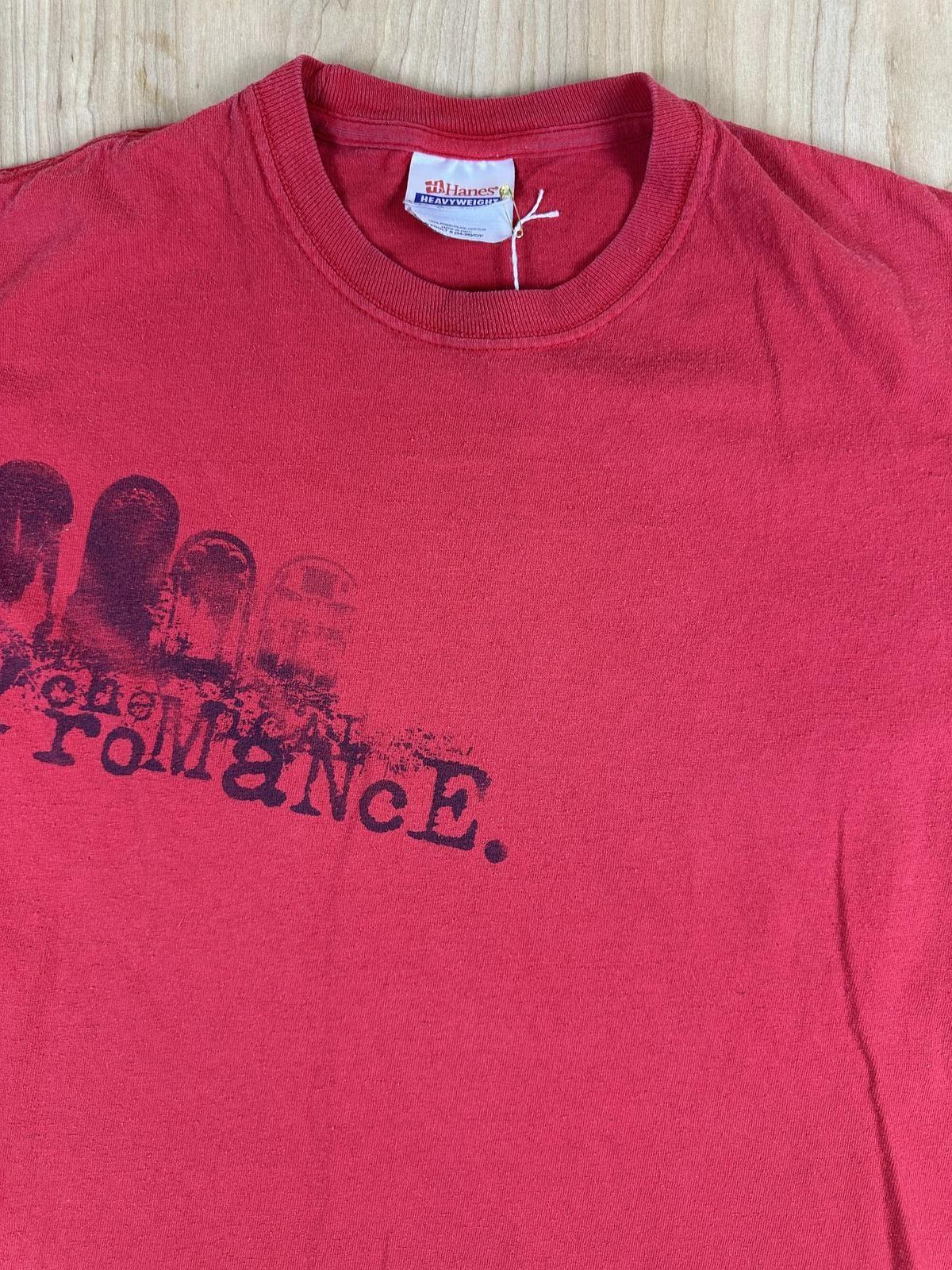 Vintage 2000s My Chemical Romance tshirt Hanes Heavyweight small tombstone rare