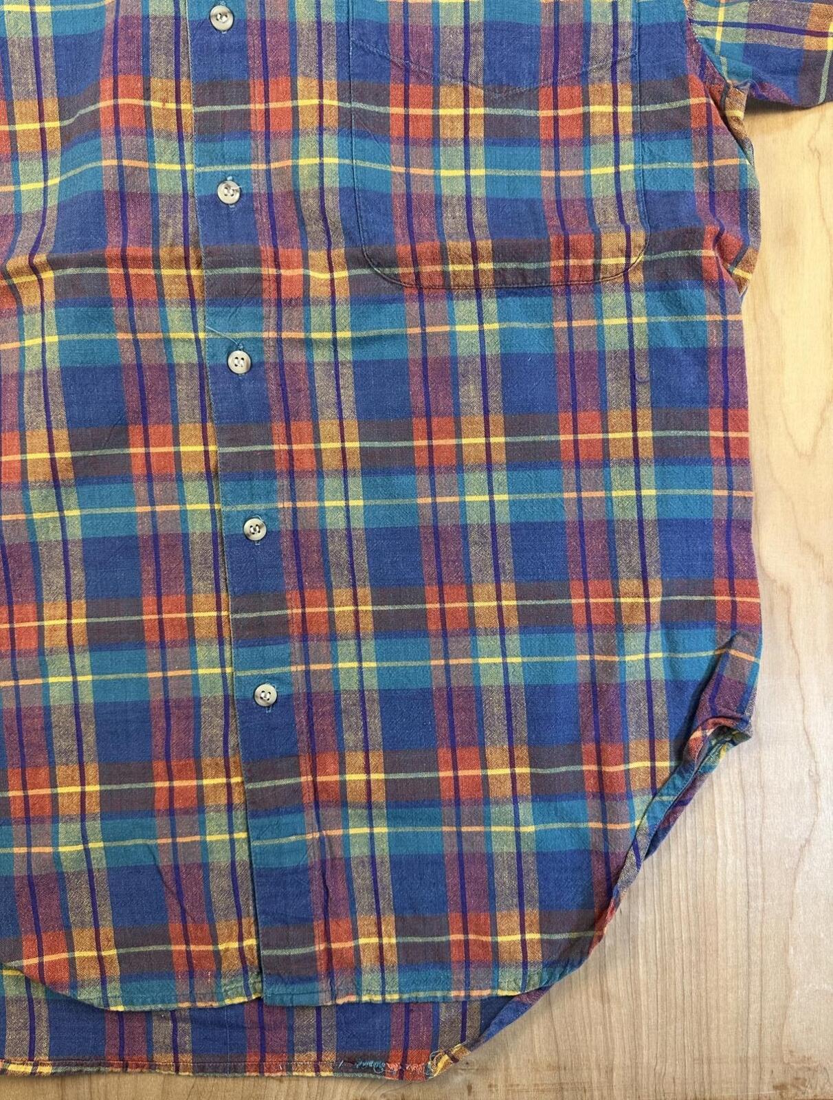 Vintage 80s World Island short sleeve button up madras shirt 100% cotton medium