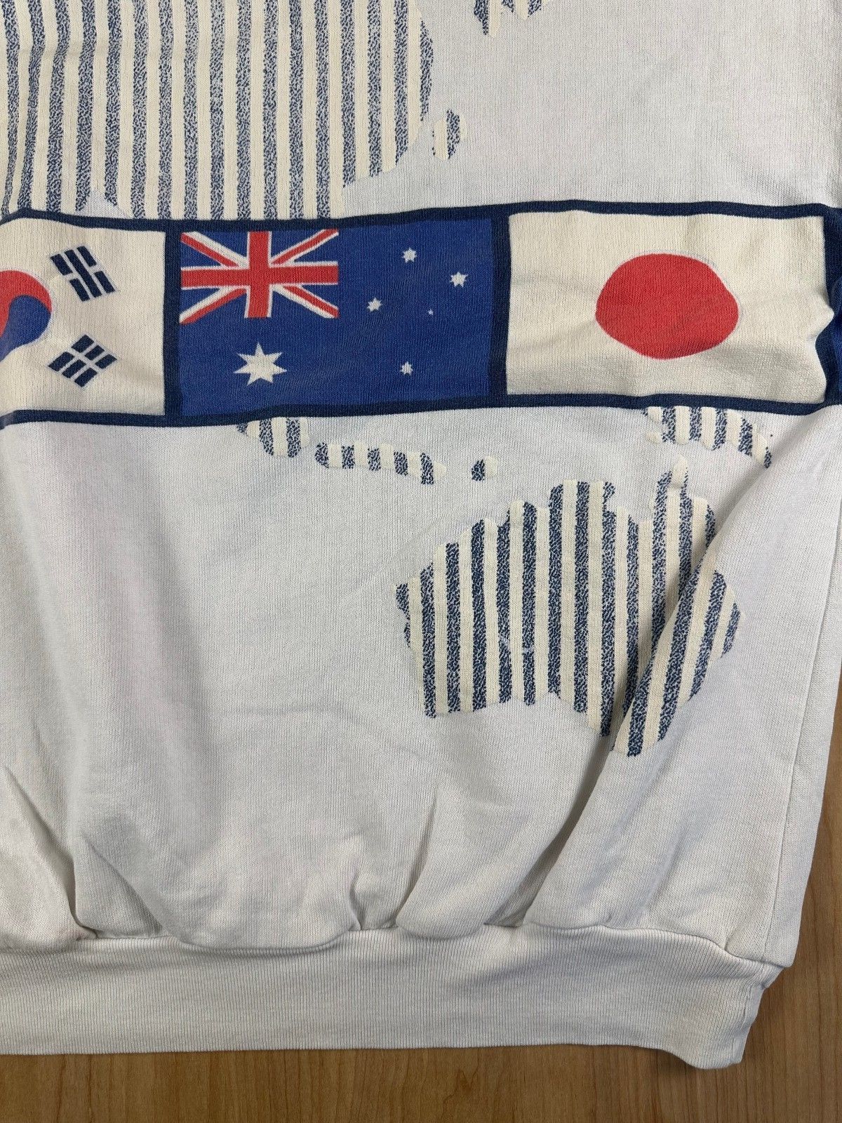 Vintage 80s International Flag Sweatshirt large map olympics cozy sporty