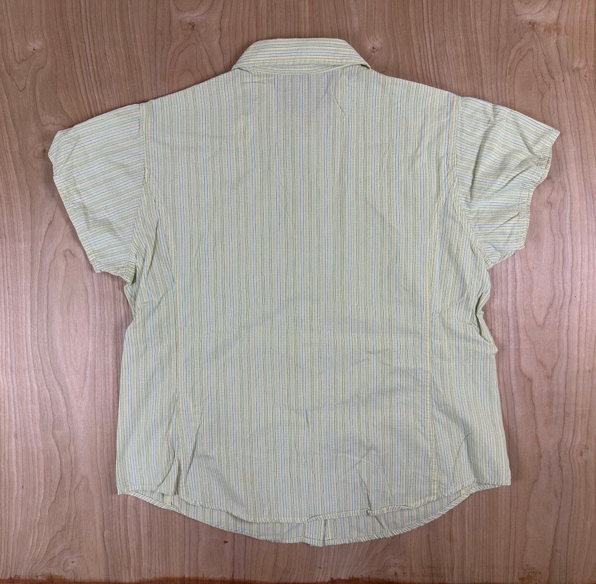 Vintage 90s Woolrich short sleeve button up shirt medium 100% cotton made india