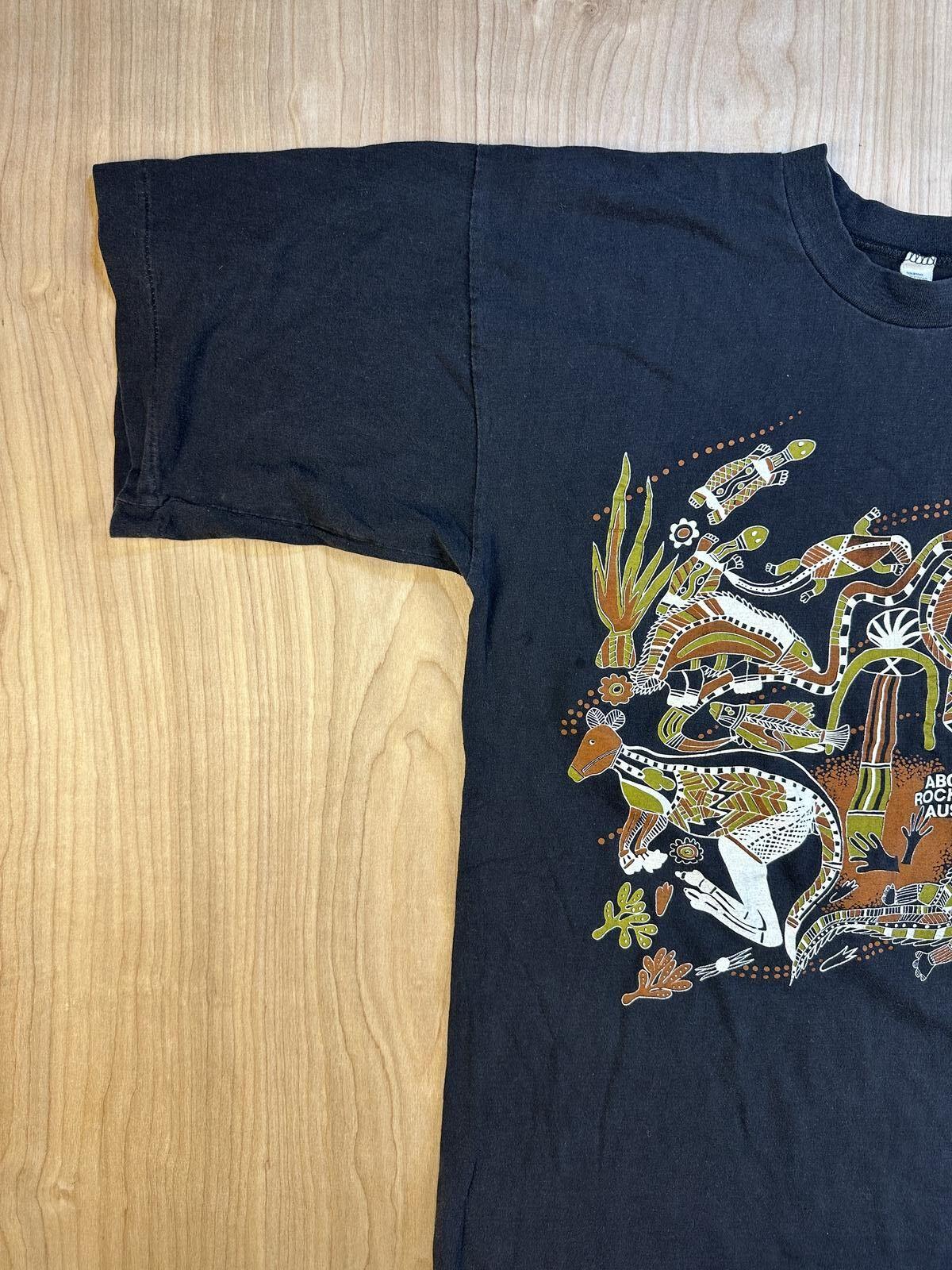 Vintage 80s Aboriginal Rock Painting tshirt Single Stitch australia 100% cotton