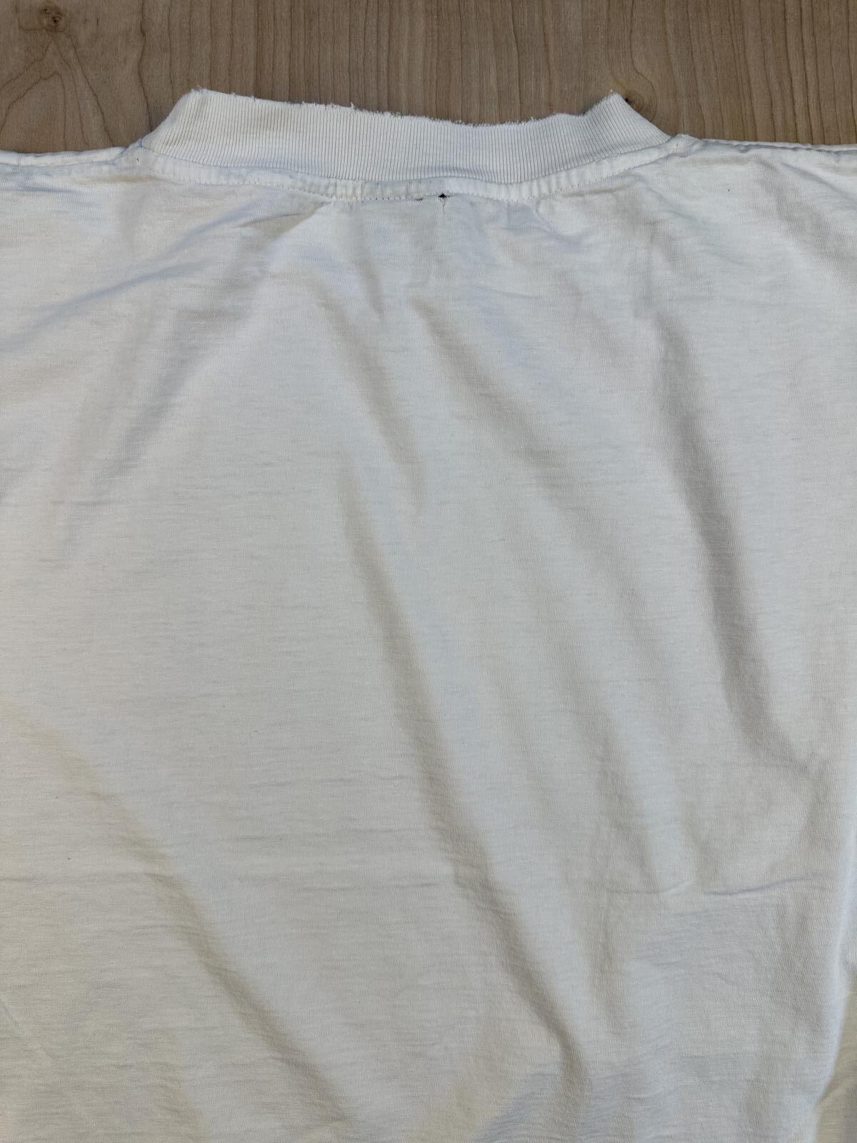 Vintage 90s Bali tshirt single stitch cropped handmade in indonesia cotton large