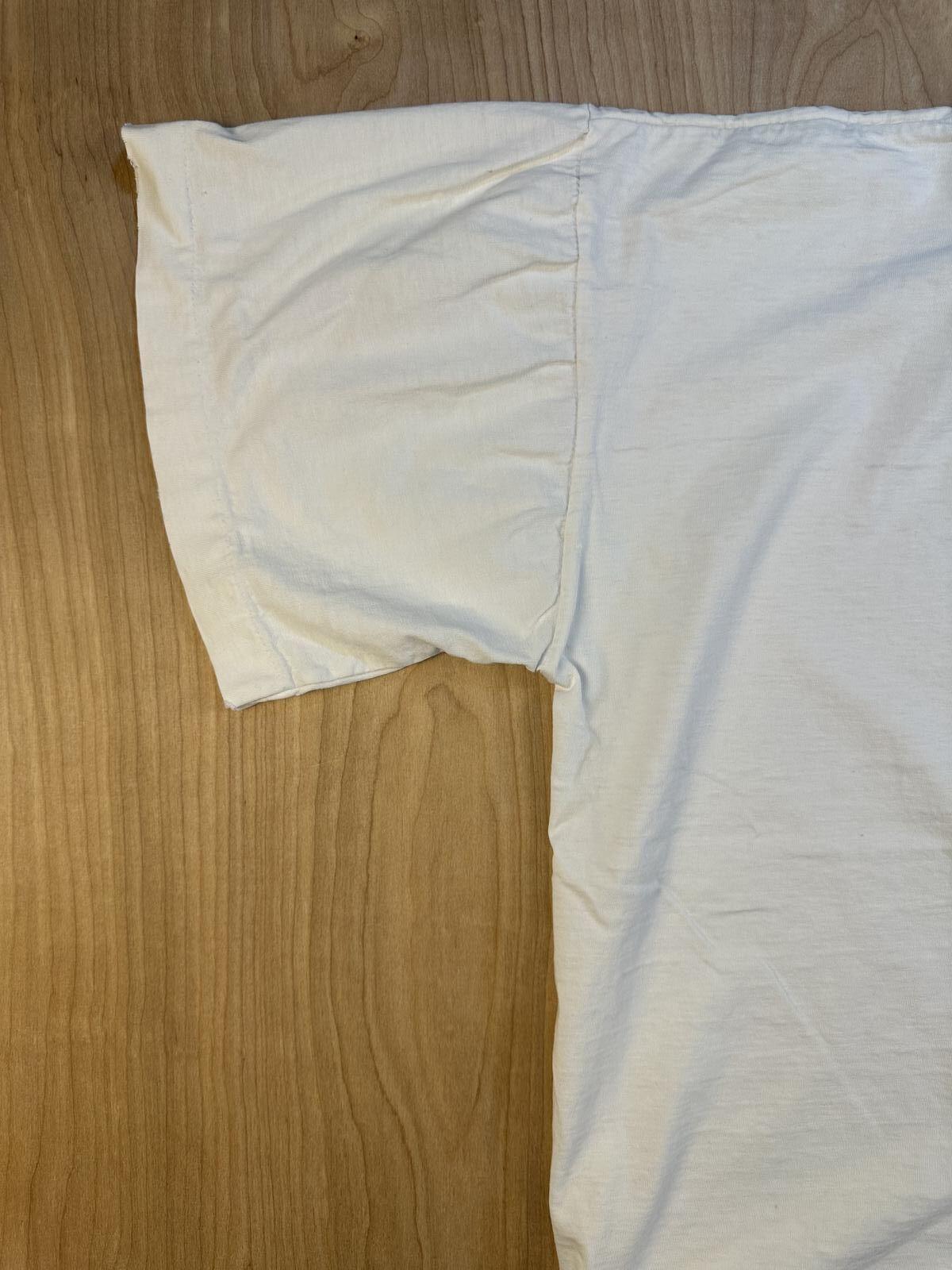 Vintage 90s Bali tshirt single stitch cropped handmade in indonesia cotton large